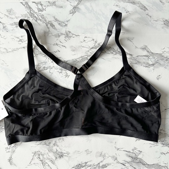 NWT Bundle of 2 Mesh Triangle Bralette Auden - Picture 5 of 7